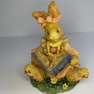 Reading bunny Figurine